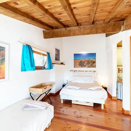 Villa La *