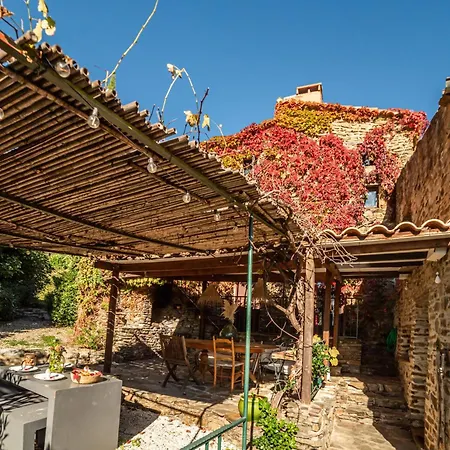 Villa La *